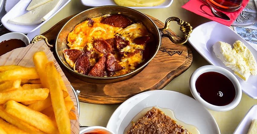 ÇAYYOLU BRUNCH KAHVALTI MEKANLARI